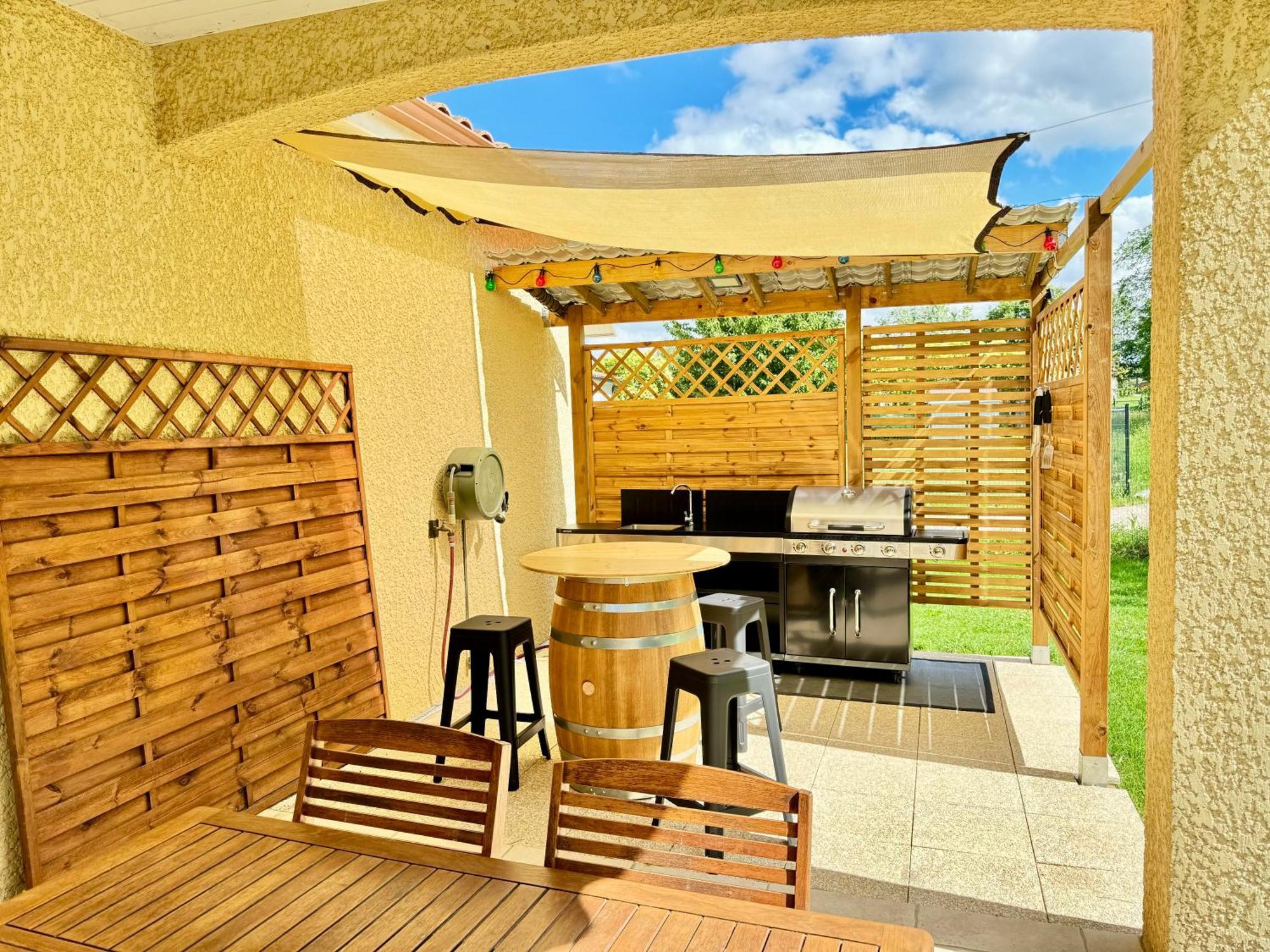 Magnifique Villa Dieupentale 外观 照片